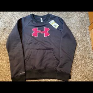 Under armour women’s sweatshirt size medium